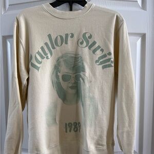 Taylor Swift Cream Sweatshirt with Mint Graphic